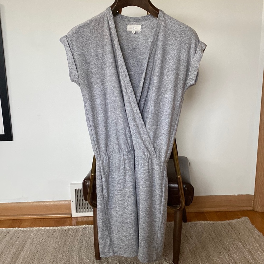 BUY ANY 3 ITEMS: GET 30% OFF!  
Lou & grey dress